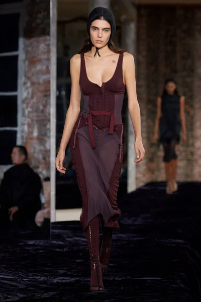 Look 42